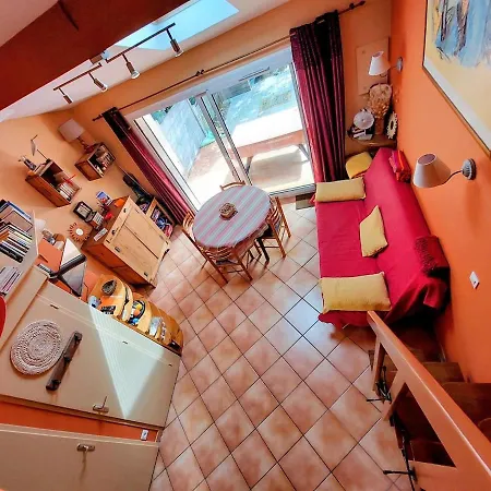 Σπίτι διακοπών Maison Mitoyenne Dans Proche De La Soulac-sur-Mer